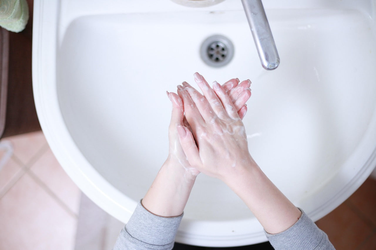 Washroom Fixtures & Supplies